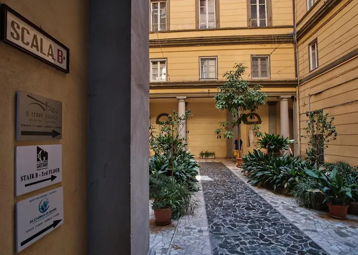 Cinque Terre Bridge דירה